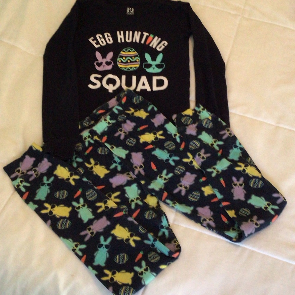 Place - Unisex Kids Egg Hunting Squad Pajama Set - Black and Multicolor